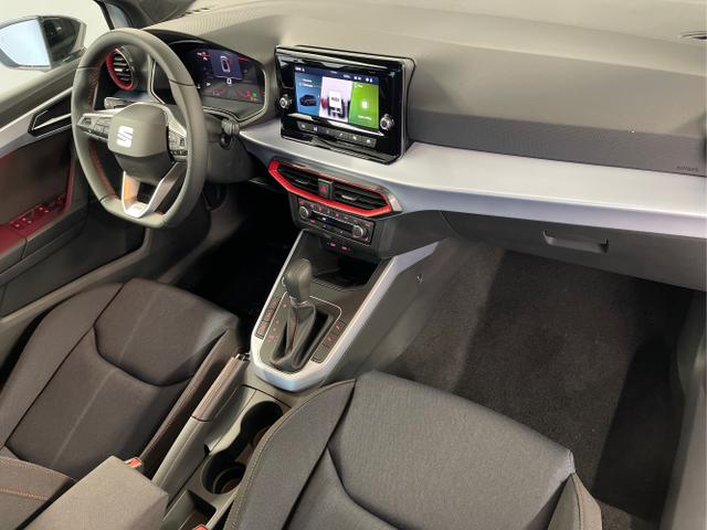 Seat / Arona / Weiß / / / 115PS DSG AHK+Kamera+ACC+VollLED+Sitzheizung