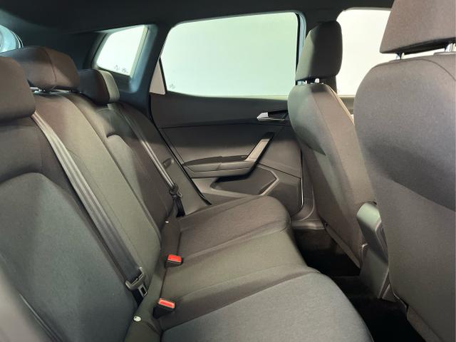 Seat / Arona / Weiß / / / 115PS DSG AHK+Kamera+ACC+VollLED+Sitzheizung