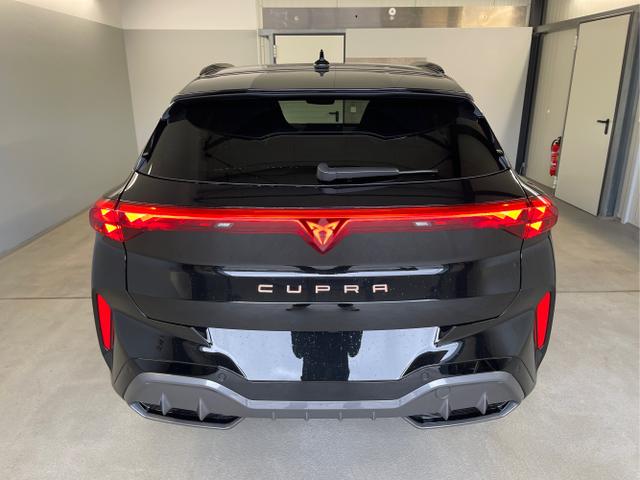 Cupra / Terramar / Schwarz / / / 4Drive Navi+HUD+Sennheiser+Alu20+Memory+eHeck+ACC+Keyless+DCC