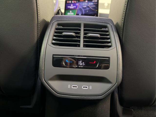 Cupra / Formentor / Weiß / / / 4Drive 333PS Navi+360°+ACC+Memory