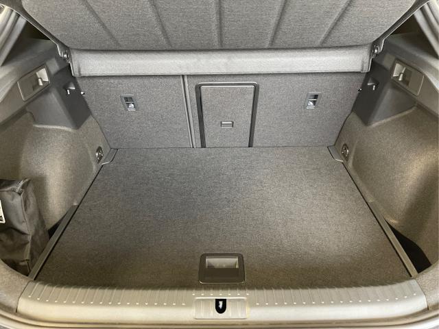 Cupra / Formentor / Weiß / / / 4Drive 333PS Navi+360°+ACC+Memory