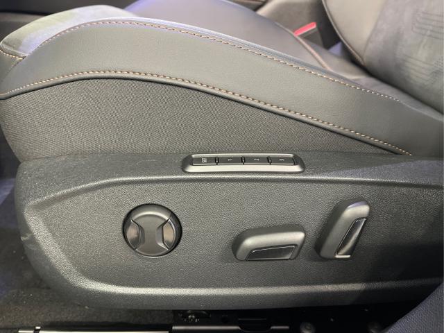 Cupra / Formentor / Weiß / / / 4Drive 333PS Navi+360°+ACC+Memory