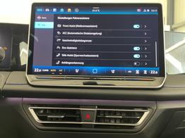 Volkswagen Tiguan R-Line 193PS TDI 4M Black+AHK+Stdhz+360°+Leder+IQ.Light+Drive+HUD+Harman+Pano 