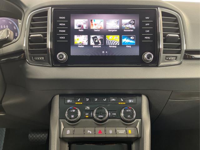 Skoda / Karoq / Grau / / / 150PS TDI DSG 4x4 AHK+Navi+ACC+Kamera+Sitzheiz+eHeck+GV5