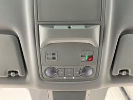 Skoda Karoq Selection 150PS TSI DSG Navi+ACC+AHK+Kessy+Kamera+Sitzheiz+eHeck+GV5 