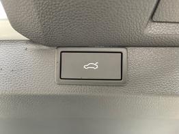 Skoda Karoq Selection 150PS TSI DSG Navi+ACC+AHK+Kessy+Kamera+Sitzheiz+eHeck+GV5 