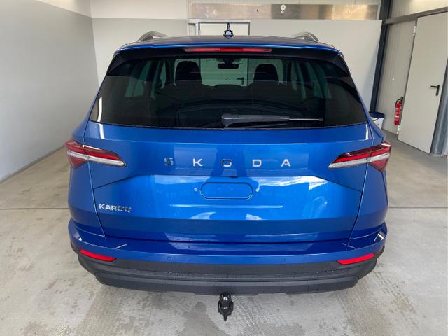 Skoda / Karoq / Blau / / / 150PS TSI DSG Navi+ACC+AHK+Kessy+Kamera+Sitzheiz+eHeck+GV5