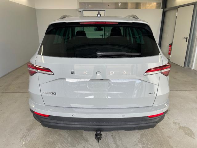 Skoda / Karoq / Grau / / / 150PS TDI DSG 4x4 AHK+Navi+ACC+Kamera+Sitzheiz+eHeck+GV5