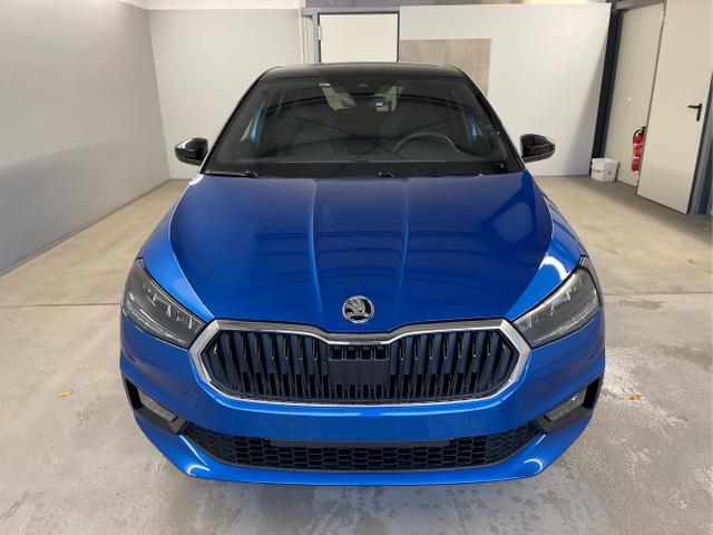 Skoda / Fabia / Blau / / / Selection 115PS DSG AHK+Dynamic+Kamera+Kessy+Alu16+Sitzheiz+Climatron+PDCvohi 