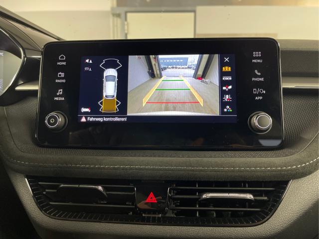 Skoda / Fabia / Weiß / / / 115PS DSG Dynamic+Kamera+Kessy+Alu16+Sitzheiz+Climatronic+PDCvo+hi