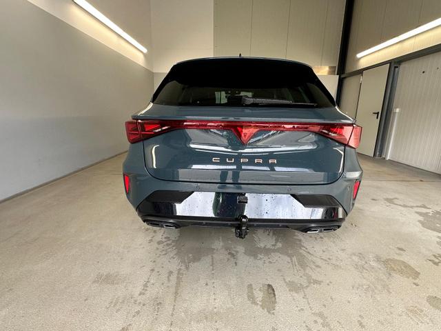 Cupra Leon ST 150PS eTSI DSG AHK+Edge+Kamera+IntelliDrive+Sitzheiz+Alu18+ACC 