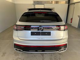 Volkswagen Taigo R-Line 150PS DSG Pano+IQ.Light+Discover Pro 