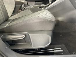 Volkswagen Taigo R-Line 150PS DSG Pano+IQ.Light+Discover Pro 