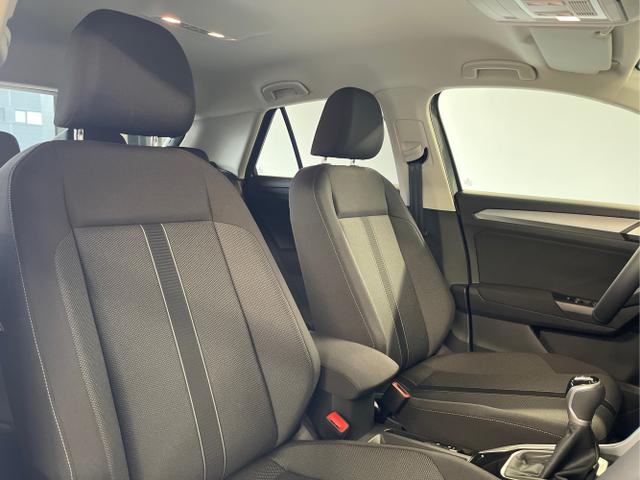 Volkswagen / T-Roc / Grau / / / AHK+Kessy+Kamera+ACC