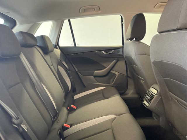 Skoda / KAMIQ / Blau / / / 115PS AHK+Kessy