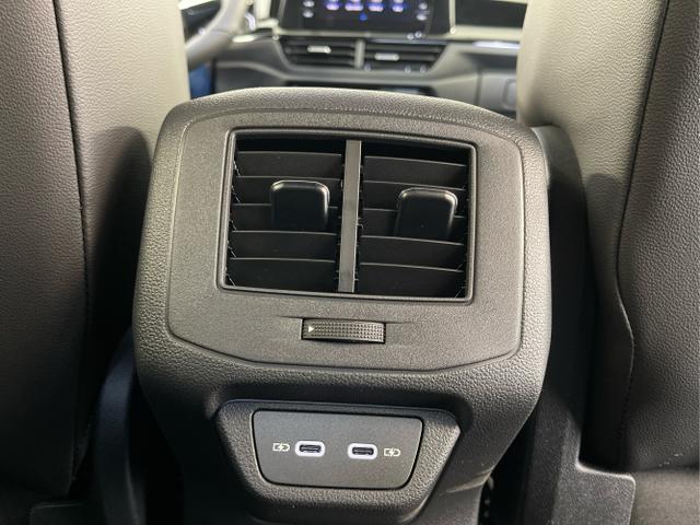 Volkswagen / T-Roc / Grau / / / 190PS 4M DSG Pano+AHK+Black+IQ.Light+IQ.Drive+eHeck+Kamera+Alu19