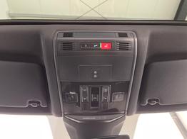 Volkswagen T-Roc R-Line 190PS 4M DSG Pano+AHK+Black+IQ.Light+IQ.Drive+eHeck+Kamera+Alu19 