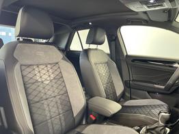 Volkswagen T-Roc R-Line 190PS 4M DSG Pano+AHK+Black+IQ.Light+IQ.Drive+eHeck+Kamera+Alu19 