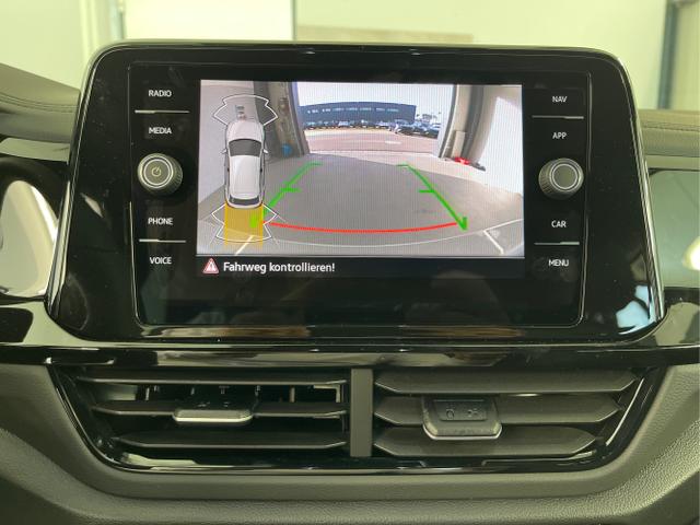 Volkswagen / T-Roc / Weiß / / / 190PS 4M DSG Pano+AHK+Black+IQ.Light+IQ.Drive+eHeck+Kamera+Alu19