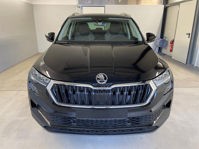 Skoda / Karoq / Schwarz / / / 150PS TDI DSG 4x4 AHK+Navi+ACC+Kamera+Sitzheiz+eHeck+GV5