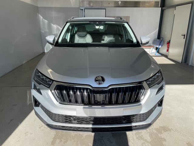 Skoda / Karoq / Silber / / / 150PS TDI DSG 4x4 AHK+Navi+ACC+Kamera+Sitzheiz+eHeck+GV5