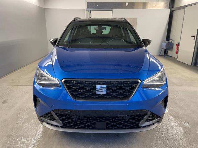 Seat / Arona / Blau / / / 115PS DSG AHK+Kamera+ACC+VollLED+Sitzheizung