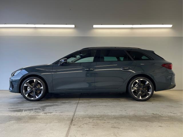 Cupra / Leon Sportstourer / Blau / / / 150PS TDI DSG AHK+Matrix+Navi+Kessy+Alarm+Kamera+Winterpaket