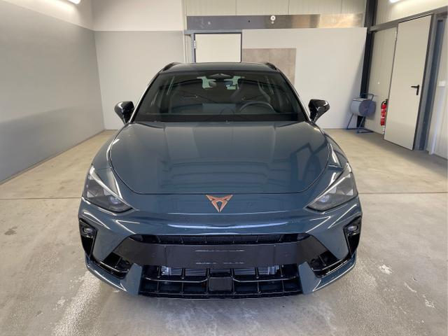 Cupra / Leon Sportstourer / Blau / / / 333PS DSG 4Drive Matrix+Navi+Winter+AHK+Intelligent Drive