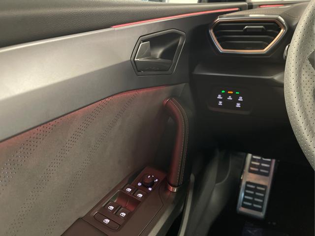 Cupra / Leon Sportstourer / Blau / / / 333PS DSG 4Drive Matrix+Navi+Winter+AHK+Intelligent Drive