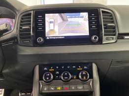 Skoda Karoq Sportline TSI 4x4 360°+19 Zoll+Navi+AHK+360°+ACC+Frontscheibe beheizbar+Travel Assist 