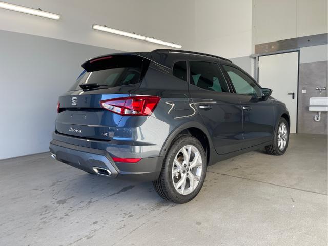 Seat / Arona / Grau / / / 115PS DSG AHK+Kamera+ACC+VollLED+Sitzheizung