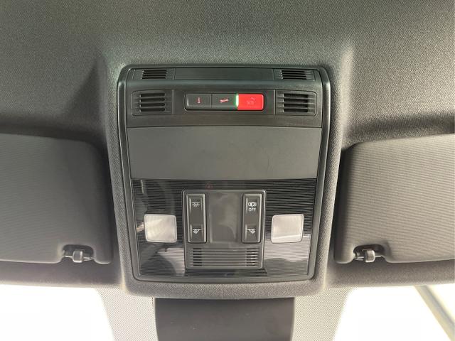 Seat / Ibiza / Grau / / / 115PS DSG Kessy+ACC+18 Zoll