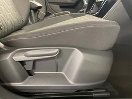 Volkswagen T-Cross 95PS PDC vo+hi+Sitzheizung+App+Side+Travel+Stau+ACC+Klima 