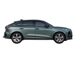 Audi Q3 NEU Sportback TFSI quattro S line Tech+AHK+Alu19+LEDplus+KlimaPlus+ExtSchwarz 