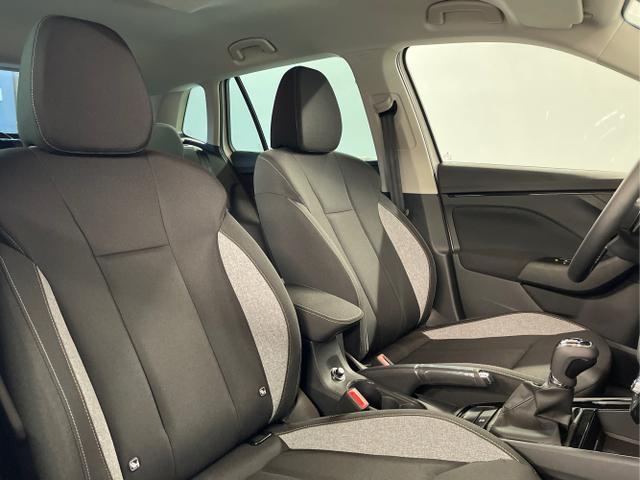 Skoda / KAMIQ / Grau / / / 115PS DSG Matrix+AHK+Kamera+PDC vor+hi+Kessy+Sitzheizung+GVL