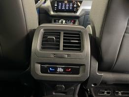 Volkswagen Touran Comfortline 7Si+IQ.Light+TrailerAss+Cam 