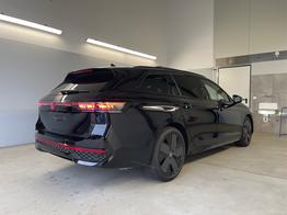 Volkswagen Passat Variant R-Line 265PS 4M Stdhz+Leder+AHK+DCC+Pano+Harman+Alu19+IQ.Drive+Black+HUD 