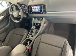Skoda Karoq Selection 150PS DSG AHK+Kamera+ACC+Kessy+Kamera+ParkPilot vo+hi+App 