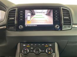 Skoda Karoq Selection 150PS DSG AHK+Kamera+ACC+Kessy+Kamera+ParkPilot vo+hi+App 