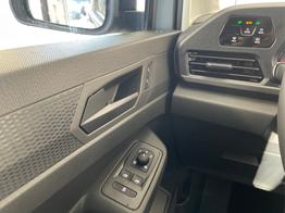 Volkswagen Caddy Maxi 115PS DSG AHK+7 Sitze+Kamera+App-Connect+Winterpaket+ACC+SideAssist 