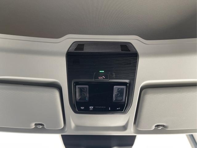 Volkswagen / Caddy / Blau / / / 115PS DSG AHK+7 Sitze+Assistenzpaket