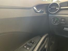 Skoda Fabia Selection 95PS Sitzheizung+Lenkradheizung+App-Connect+GRA+GVL+ParkPilot 