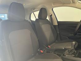 Skoda Fabia Selection 95PS Sitzheizung+Lenkradheizung+App-Connect+GRA+GVL+ParkPilot 