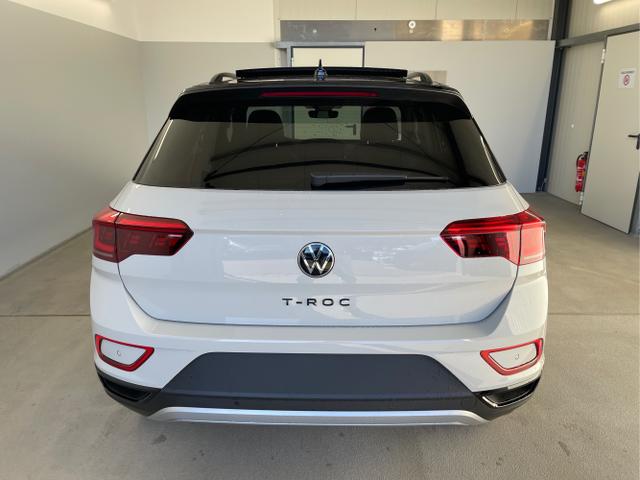 Volkswagen / T-Roc / Grau / / / TDI DSG Pano+Black Style+AHK+Navi+ergoActive+IQ.Drive+Kamera+Keyless