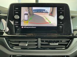 Volkswagen T-Roc Style TDI DSG Pano+Black Style+AHK+Navi+ergoActive+IQ.Drive+Kamera+Keyless 