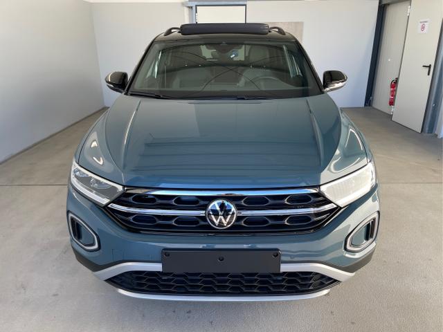 Volkswagen / T-Roc / Blau / / / TDI DSG Pano+Black Style+AHK+Navi+ergoActive+IQ.Drive+Kamera+Keyless