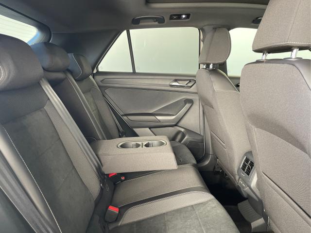 Volkswagen / T-Roc / Weiß / / / TDI DSG Pano+Black Style+AHK+Navi+ergoActive+IQ.Drive+Kamera+Keyless