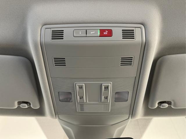 Volkswagen / T-Cross / Gelb / / / 95PS PDC vo+hi+Shz+App+Side+Travel