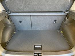 Volkswagen T-Cross 95PS PDC vo+hi+Shz+App+Side+Travel 