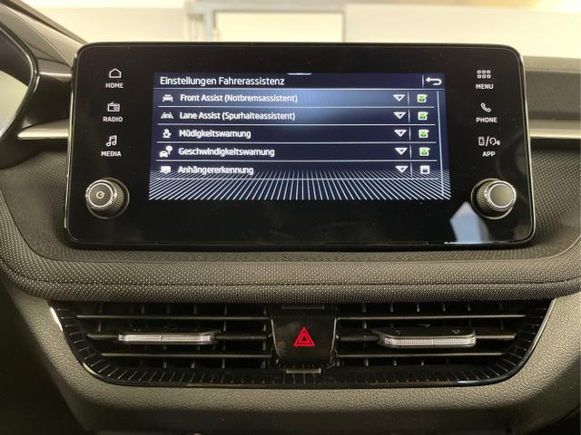 Skoda / Fabia / Grau / / / 115PS Alu+AHK+Kessy+Kamera+GV5